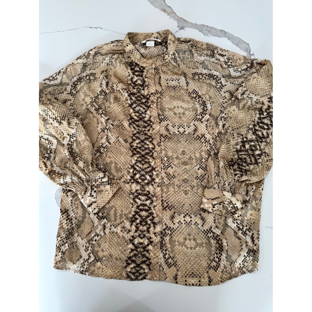 H&M Women Snake Print Long Sleeve Button Down Blouse Shirt Top Size 6‎